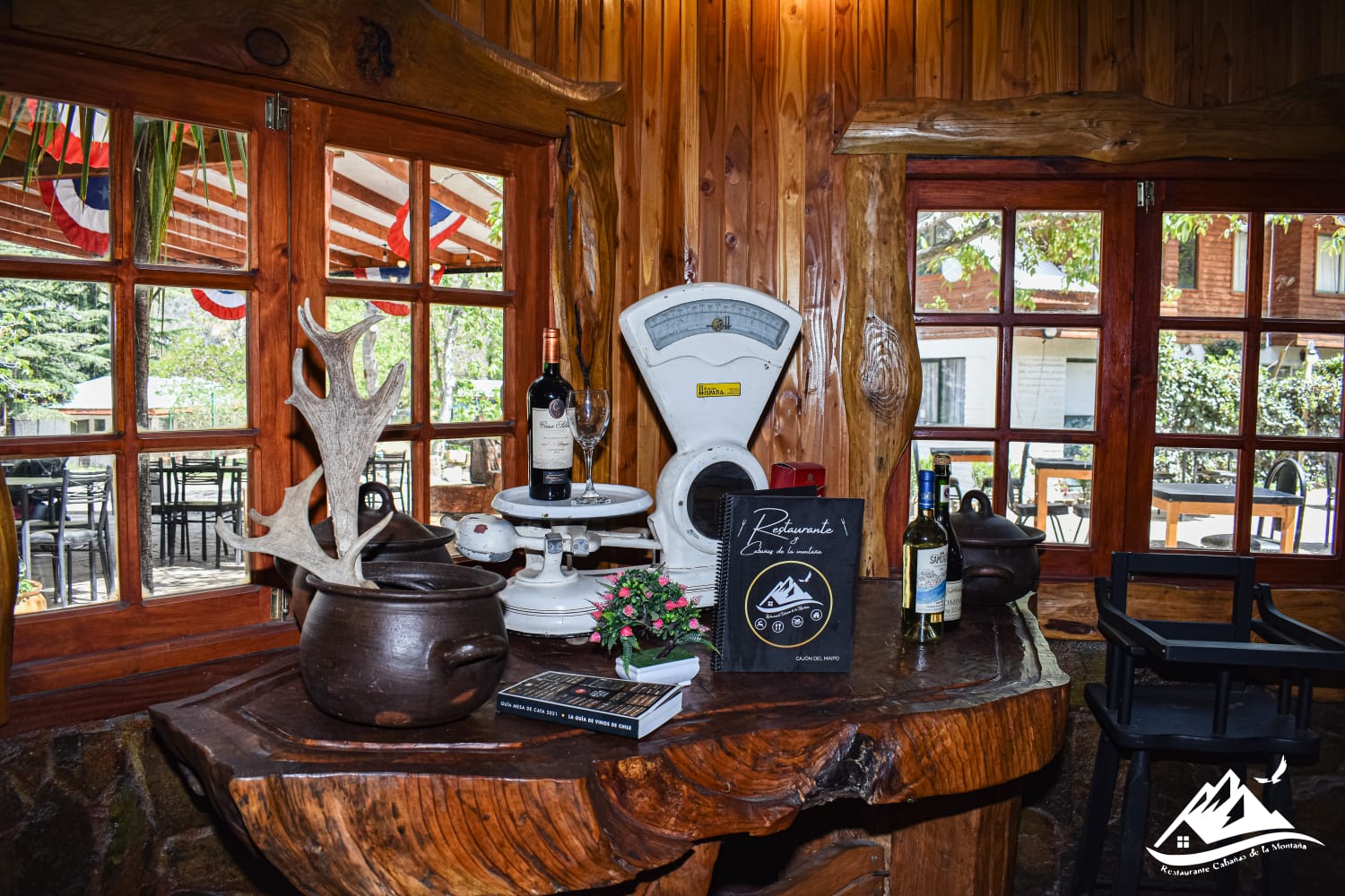 Restaurant, Cabañas, Tinaja con hidromasaje, Mini Zoológico y más